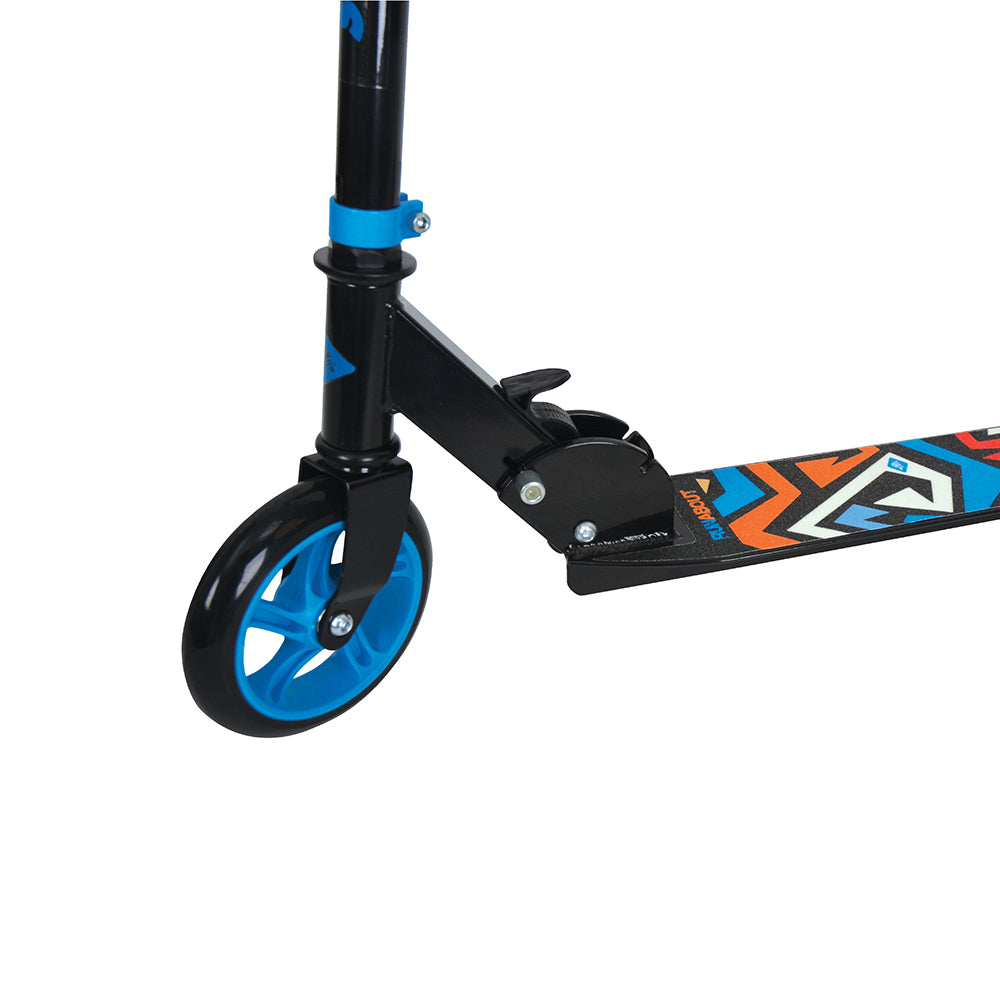 Der Schildkröt City Scooter RunAbout - Reifengröße 145 Millimeter. Maximale Tragkraft: 60 Kilogramm. Höhe des Griffs: 86 Zentimeter. Lenker-Typ: Einstellbar. Anzahl der Räder: 2. Radwerkstoff: Polyurethan. Radgröße: 145 Millimeter